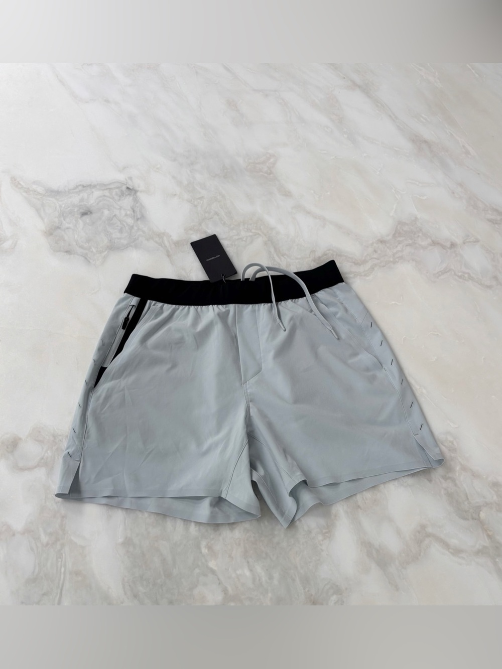 Ten Thousand 5” Interval Athletic Short Men’s Size Medium Light Gray New Unlined